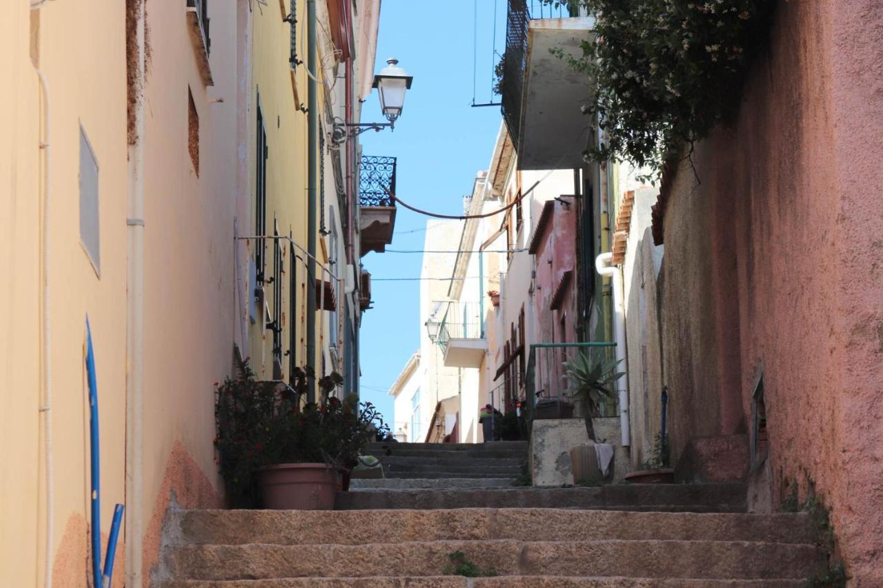 Clelia'S Boutique Rooms & Suites La Maddalena  Exterior foto